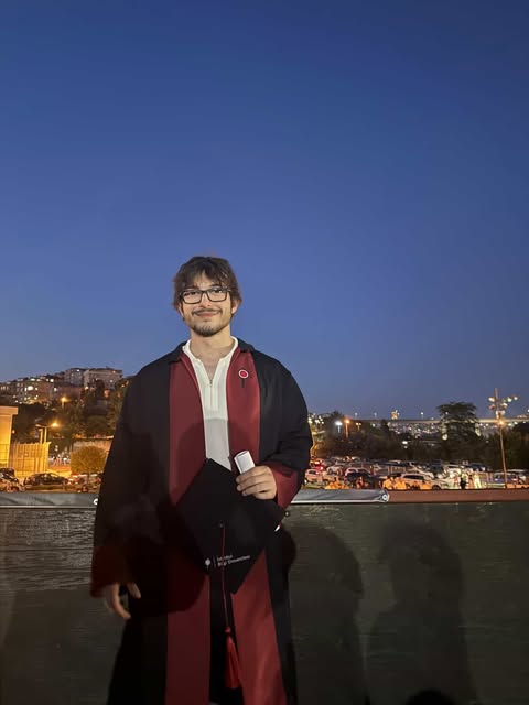 Headshot of Emirhan Sarıdağ